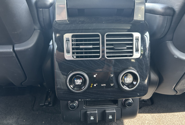 Land-Rover RANGE ROVER VOGUE IV (2) 4.4 SDV8 339 Ch AUTOBIOGRAPHY SWB * TOIT OUVRANT * CARPLAY * LED