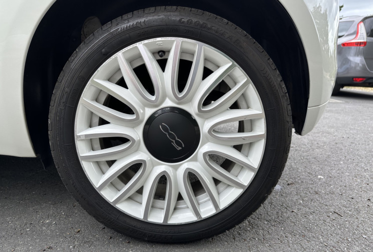 FIAT 500 0.9 8v TwinAir 85ch Dolcevita / Première main