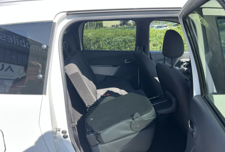 Dacia Lodgy 1.5 dCi 110ch  prestige 7 places ( carnet enretien complet)