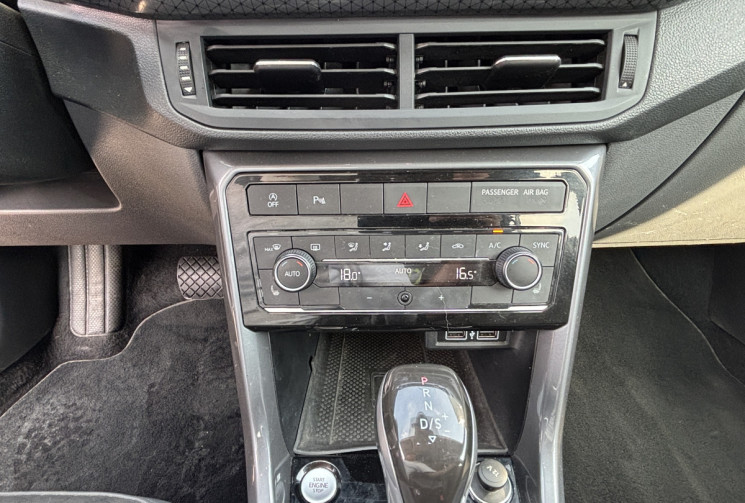 Volkswagen T-Cross 1.0 TSI 115 Ch Carat DSG7 * DIGITAL COCKPIT * SIEGES CHAUFFANTS * CARPLAY