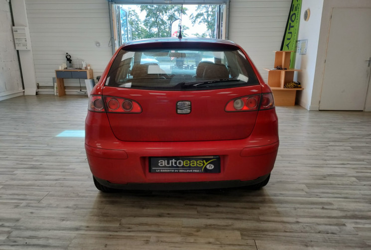 SEAT Ibiza III 1.2 i 12V 64 cv pour professionnel de l'automobile uniquement