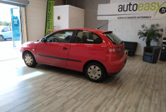 SEAT Ibiza III 1.2 i 12V 64 cv pour professionnel de l'automobile uniquement
