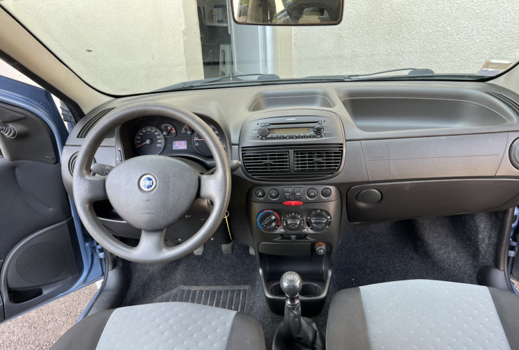 FIAT Punto 1.2 i 60 CH