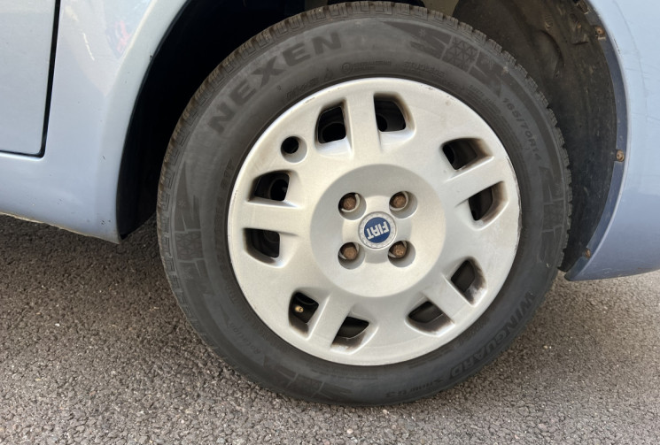 FIAT Punto 1.2 i 60 CH