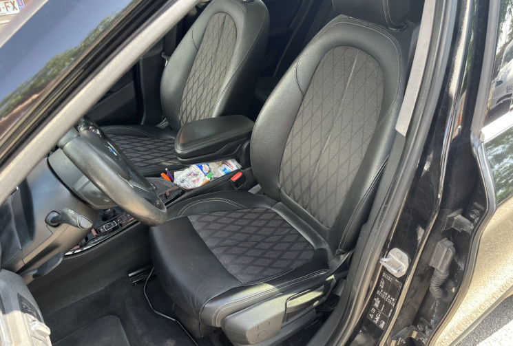 BMW X1 II F48 X Drive 18 da 150 ch X Line / TOIT OUVRANT / SUIVI BMW / ATTELAGE