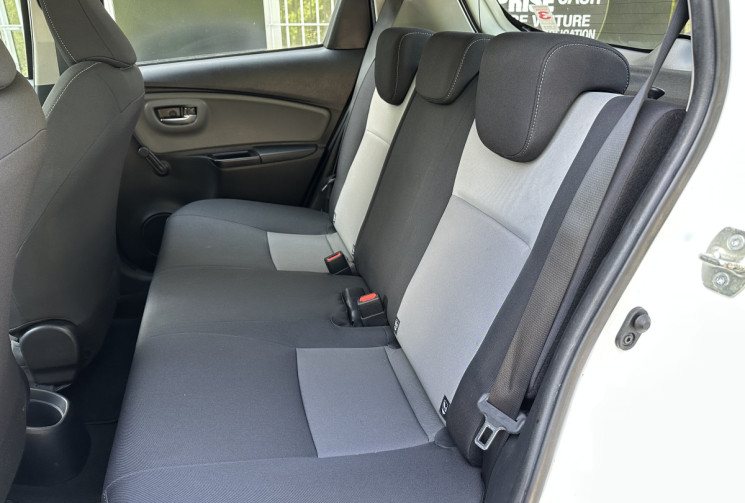 Toyota Yaris 3 1.5 VVTi HSD HYBRID 100H E- CVT FRANCE BUSINESS