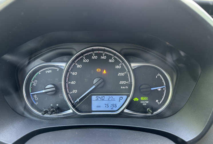 Toyota Yaris 3 1.5 VVTi HSD HYBRID 100H E- CVT FRANCE BUSINESS