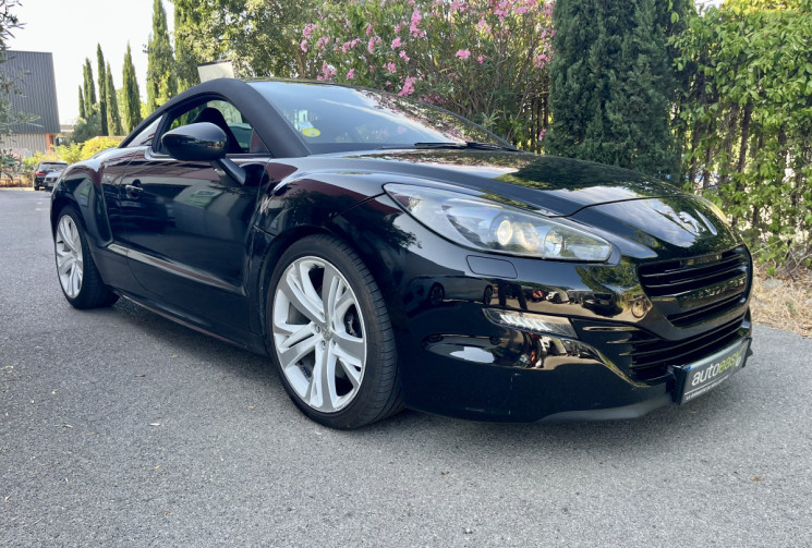 Peugeot RCZ 2.0 HDi FAP 163ch RED CARBON / ENTRETIEN A JOUR / SEULEMENT 300 EXEMPLAIRES 