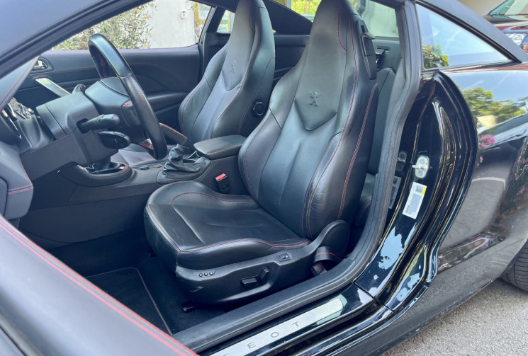 Peugeot RCZ 2.0 HDi FAP 163ch RED CARBON / ENTRETIEN A JOUR / SEULEMENT 300 EXEMPLAIRES 