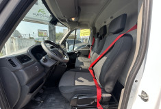 Renault Master III (2) FOURGON TRACTION F3300 L2H2 BLUE DCI 150 Ch CONFORT * 20.825€ HT * SOUMIS TVA