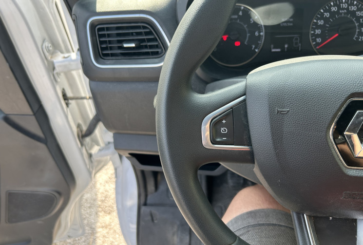 Renault Master III (2) FOURGON TRACTION F3300 L2H2 BLUE DCI 150 Ch CONFORT * 20.825€ HT * SOUMIS TVA