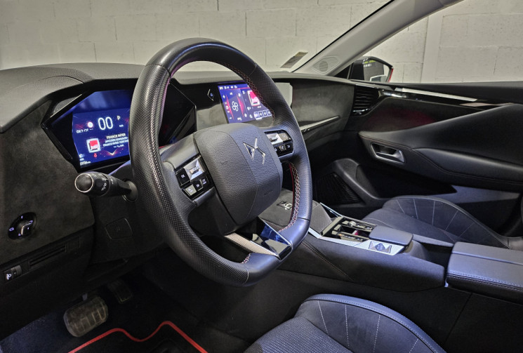 DS DS 4 1.2 130 CV eat8 performance line / T.O / 1° main