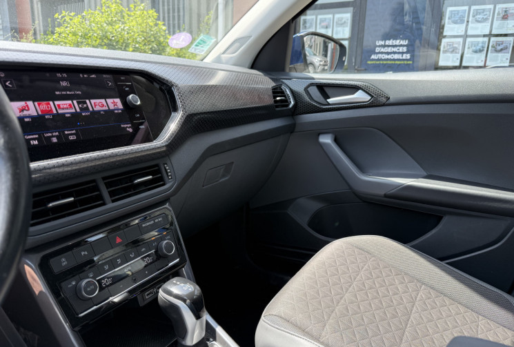 Volkswagen T-Cross  1.0 TSI R-Line DSG7 116 / CARPLAY
