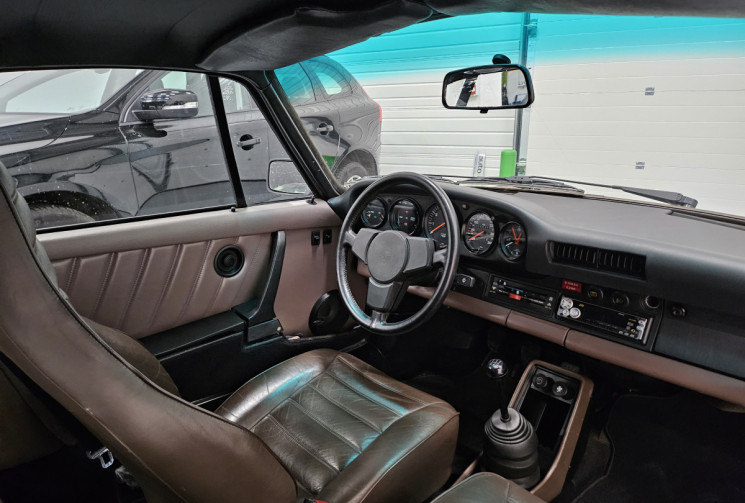Porsche 911 sc coupé 3.0 180 cv 
