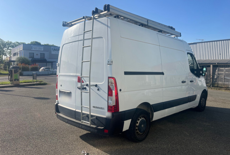 Renault Master F3300 L2H2 2.3 dCi 130ch Grand Confort Euro6