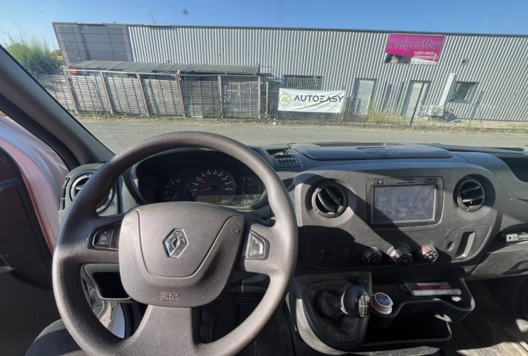 Renault Master F3300 L2H2 2.3 dCi 130ch Grand Confort Euro6