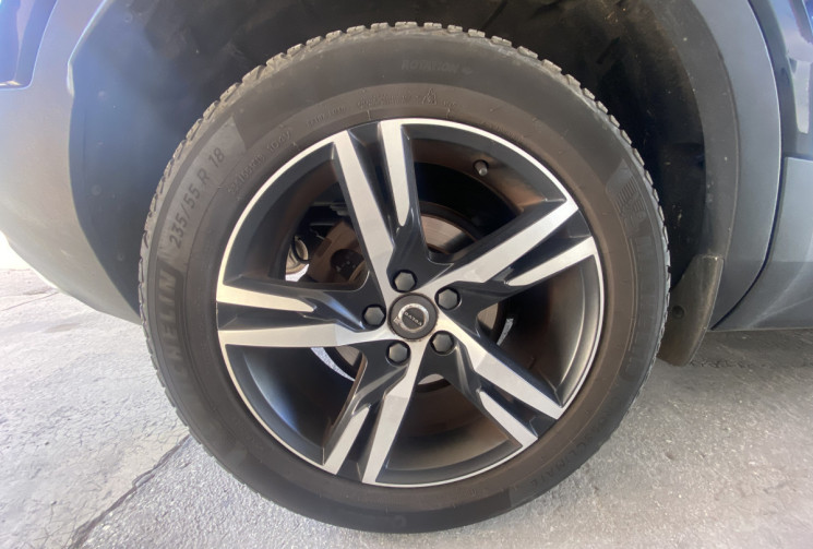 Volvo XC40 T3 163 CH R-DESIGN GEARTRONIC 8 - Toit Pano - Camera