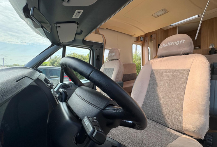 Ford Tourneo PH2 350L 2.2 TDCI 140 CHALLENGER  / GARANTIE 12 MOIS 