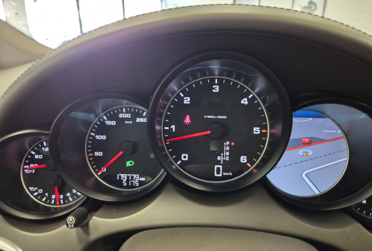 Porsche Cayenne GTS 3.0 TDi V6 262 ch PACK CHRONO/jantes 911 Turbo