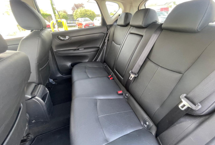 Nissan PULSAR  1.2 DIG-T 115 TEKNA /  SIEGES CHAUFFANTS / GARANTIE 12 MOIS