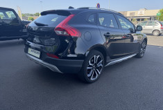 Volvo V40 D2 CROSS COUNTRY 120CH MOMENTUM