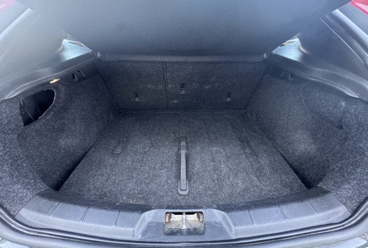 Volvo V40 D2 CROSS COUNTRY 120CH MOMENTUM