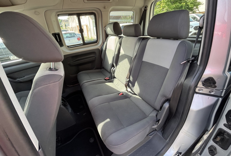 Volkswagen Caddy 1.6 TDI 102 CH TRENDLINE CLIM 7 PLACES
