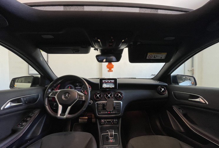 Mercedes Classe A III (W176) 45 AMG 4Matic DCT + 6000€ OPTIONS / Suivi Mercedes complet 