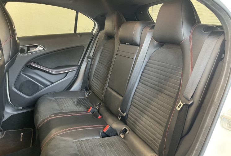 Mercedes Classe A III (W176) 45 AMG 4Matic DCT + 6000€ OPTIONS / Suivi Mercedes complet 
