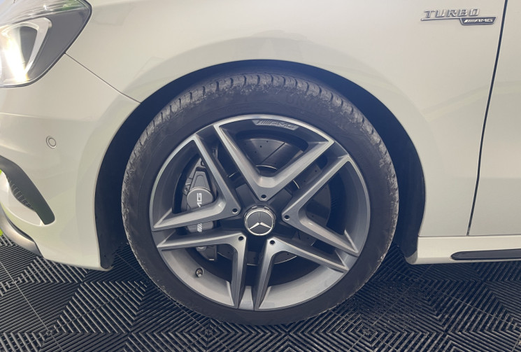 Mercedes Classe A III (W176) 45 AMG 4Matic DCT + 6000€ OPTIONS / Suivi Mercedes complet 
