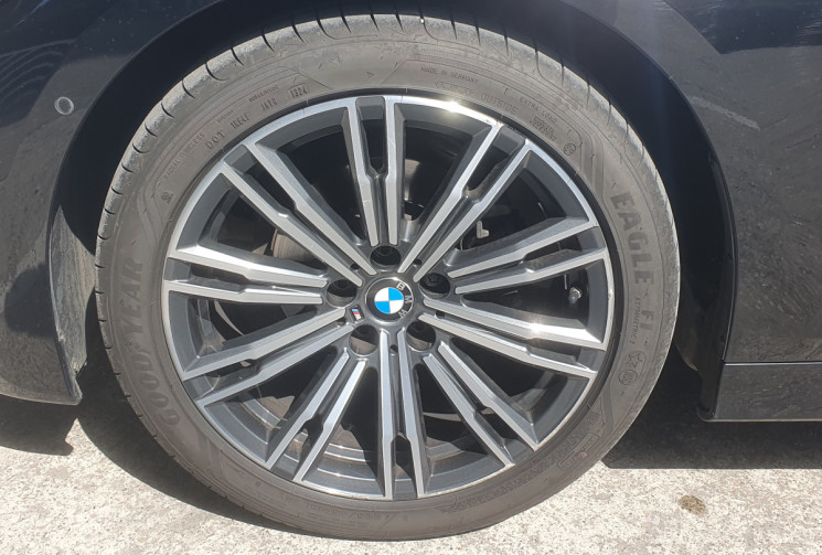 BMW Série 3 TOURING (G21) 318dA 150 M-SPORT * TOIT OUVRANT * CAM 360 * CARPLAY sans fil + induction