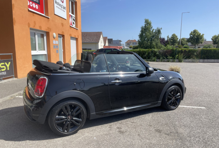 Mini MINI CABRIOLET One 102 ch  Pack JCW extérieur intérieur