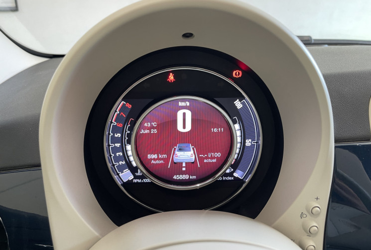 FIAT 500C 0.9 8v TwinAir 85ch S&S Club // PREMIERE MAIN