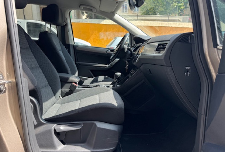 Volkswagen Touran 1.6 tdi 115 cv confortline Origine France 3em main / GPS / TEL / CAMERA / 