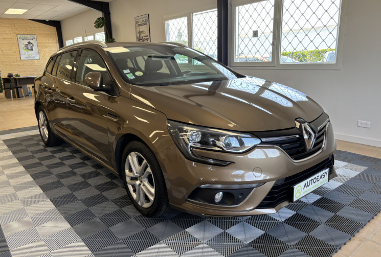 Renault Megane 4 ESTATE 1.5 DCI 90 BUSINESS INTENS / KIT DISTRIBUTION OK