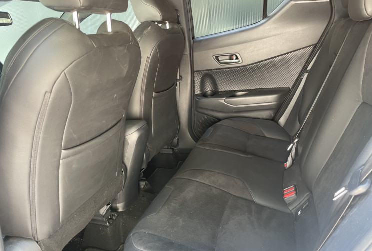 Toyota C-HR 2.0 Hybrid 184h Collection 2WD E-CVT * Seulement 18200km !!!!