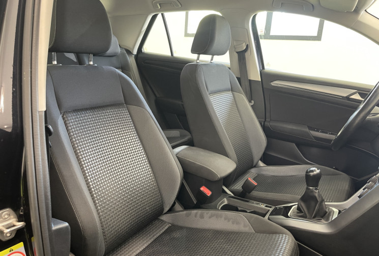 Volkswagen T-Roc 1.0 TSI 110ch Active / Suivi entretien complet