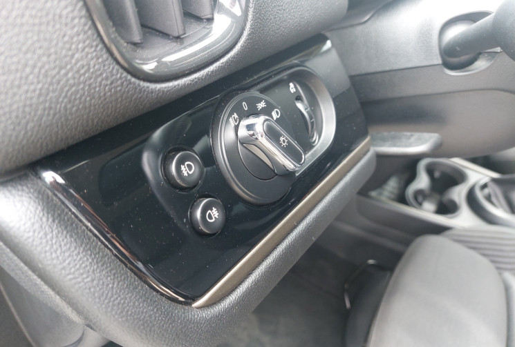 Mini Countryman ? MINI Countryman One Chili • Toit ouvrant • Sièges chauffants • garantie 6 mois 