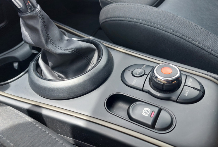 Mini Countryman ? MINI Countryman One Chili • Toit ouvrant • Sièges chauffants • garantie 6 mois 