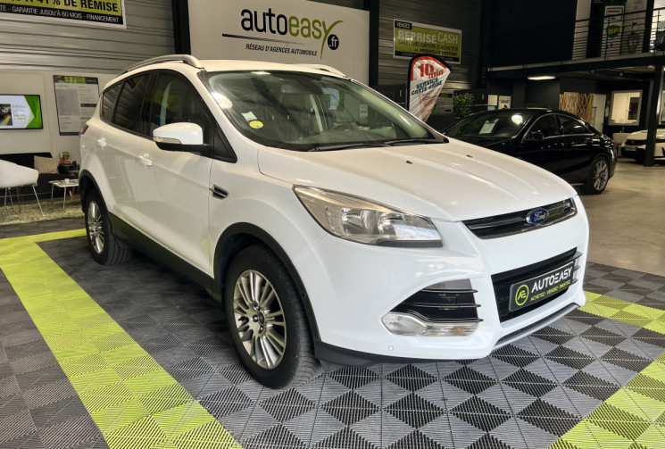 Ford Kuga TITANIUM TDCi 140 ch 4x2
