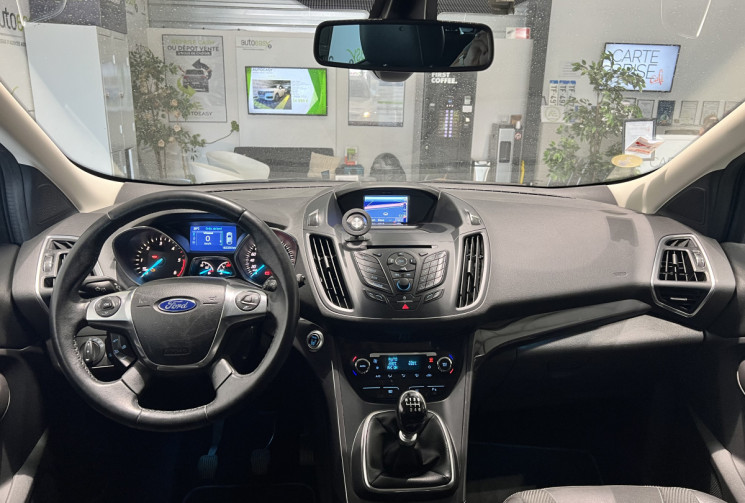 Ford Kuga TITANIUM TDCi 140 ch 4x2