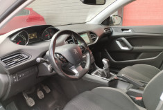 Peugeot 308 1.6 BlueHDi 100 S&S Style BVM5 / Historique complet