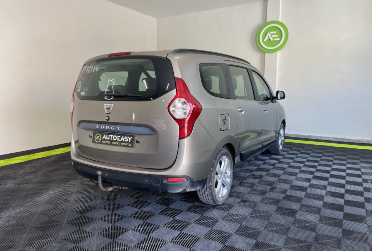 Dacia Lodgy  I (J92) 1.2 TCe 115ch Prestige 7 places + Attelage 