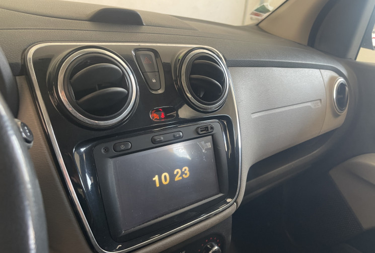 Dacia Lodgy  I (J92) 1.2 TCe 115ch Prestige 7 places + Attelage 