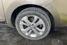 Dacia Lodgy  I (J92) 1.2 TCe 115ch Prestige 7 places + Attelage 