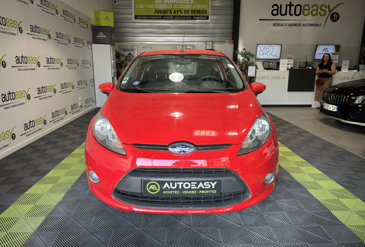Ford Fiesta 1.2 82 CH CLIM/ DISTRIBUTION OK