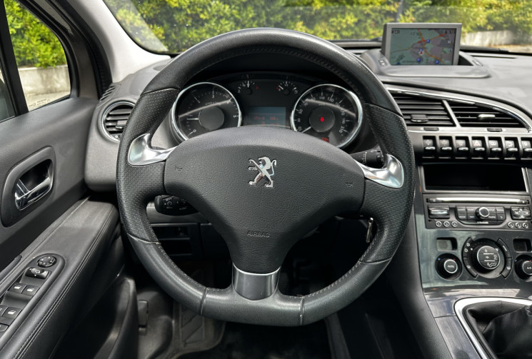 Peugeot 3008 1.6 BlueHDI 120ch Allure Toit panoramique