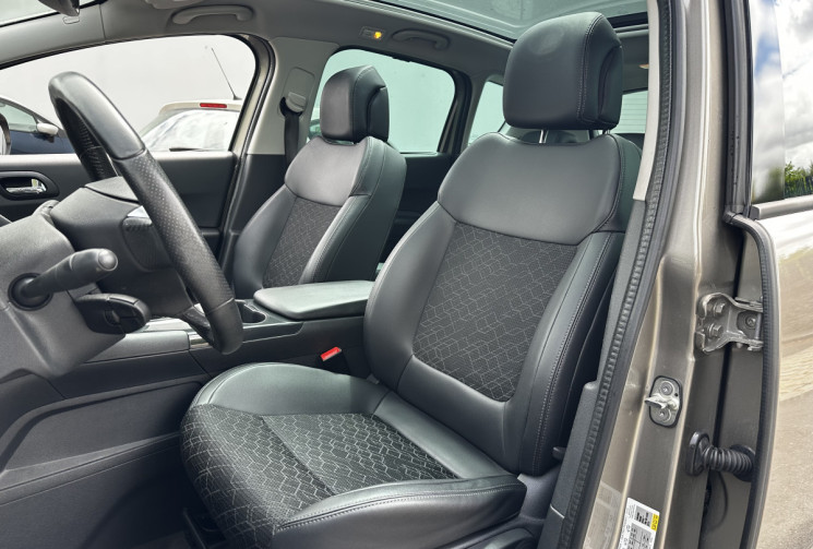 Peugeot 3008 1.6 BlueHDI 120ch Allure Toit panoramique