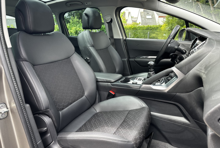 Peugeot 3008 1.6 BlueHDI 120ch Allure Toit panoramique
