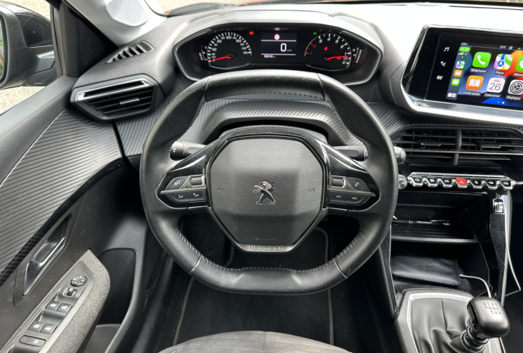 Peugeot 208 1.2 PureTech 100ch Style 118g / Entretien Peugeot / Première main / Rien à prévoir